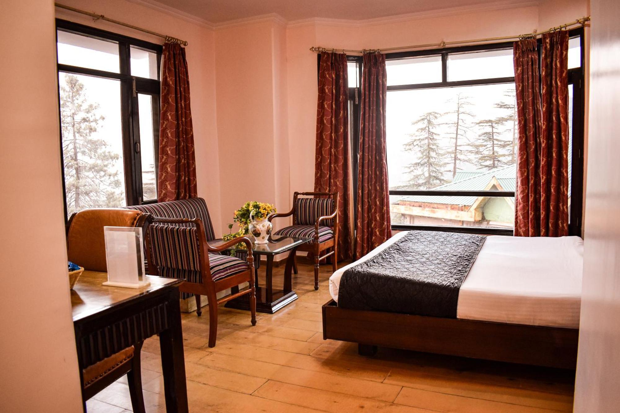 Hotel Marc Шимла Экстерьер фото